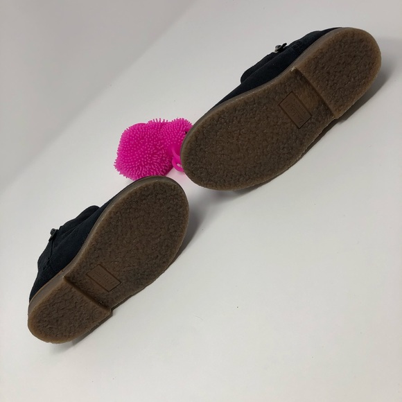 2/$30 Zara Kids Leather Navy Studded Boots Sz 6.5 - Picture 3 of 8